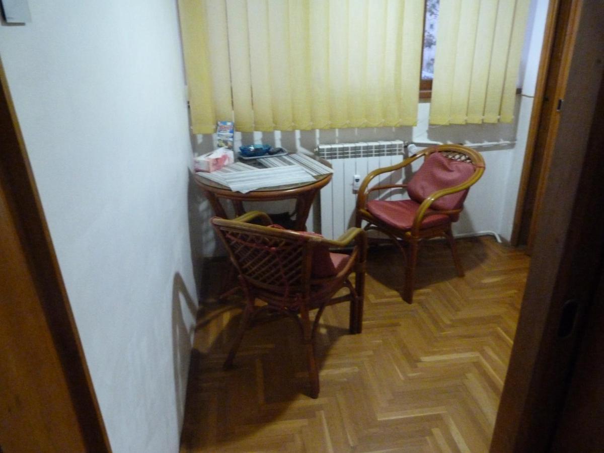 5 Apartshotel Faleza Galati Exterior foto