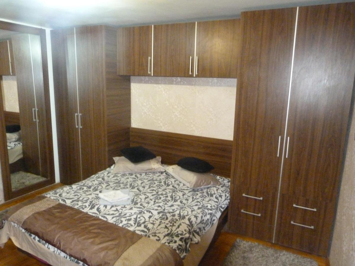 5 Apartshotel Faleza Galati Exterior foto